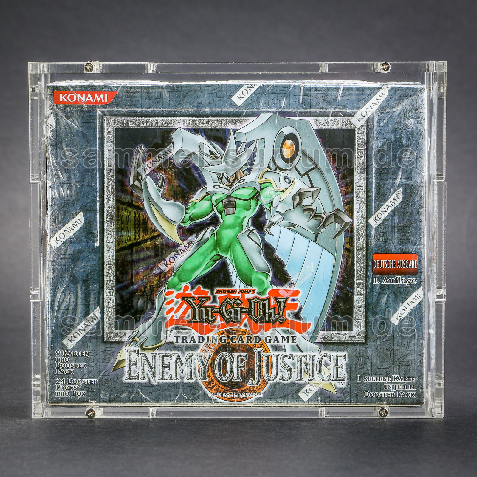 yu enemy of justice display 24 DE 1.edition 01